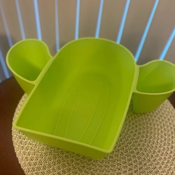 Cactus Shape Chips and Dip Bowl: Perfect Taco Bar Accessory for Your Next Party! - Picture 2 of 4